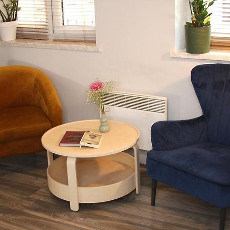Apartament Przy Kladce Rzeszów Buitenkant foto